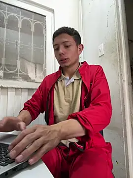 santiObrero online show from 04.30.26