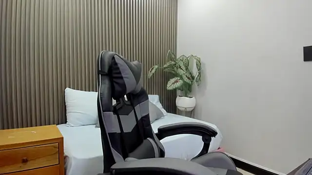 mila pinkett online show from 02.25.26