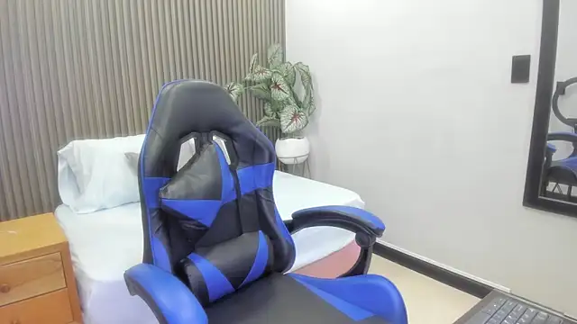 mila pinkett online show from 03.11.26