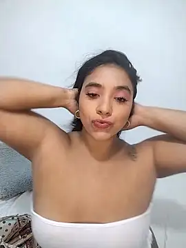 Eva Ferrari online show from 04.30.26