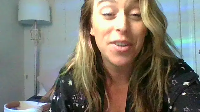 allyjeanne0420 online show from 03.12.26