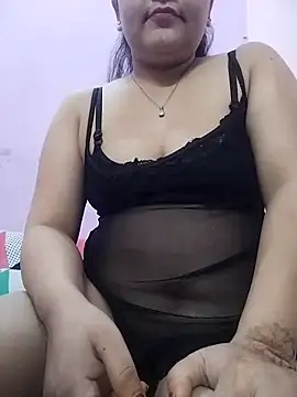 Snapshot of nikkyguddi chatting on 02.24.26 nikkyguddi online show from 02.24.26