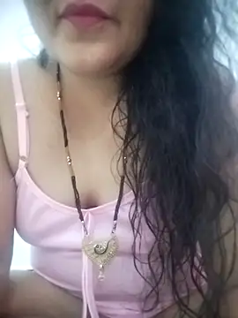 Snapshot of nikkyguddi chatting on 05.24.26 nikkyguddi online show from 05.24.26