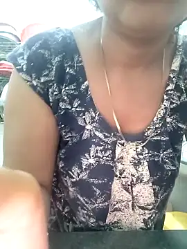 Hot-Tinaa online show from 03.22.26