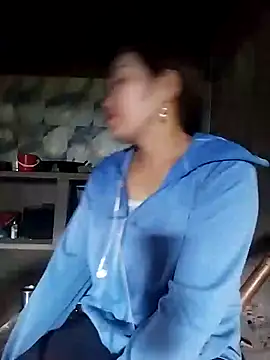 lia-coy online show from 03.10.26