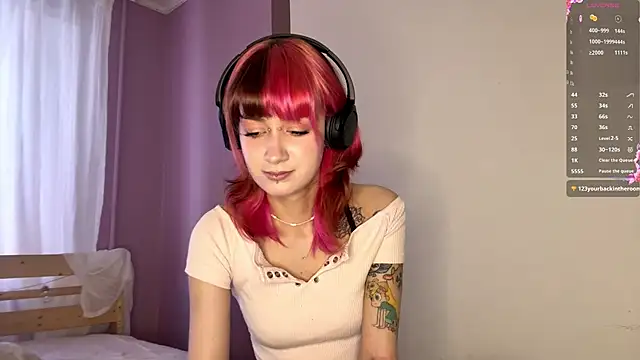 Dina Cams online show from 02.08.26