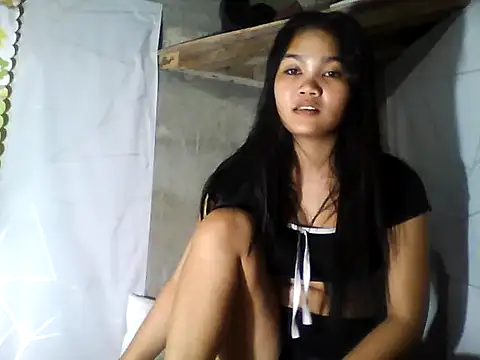 Snapshot of PinaySkinnyJust18 chatting on 07.18.26 PinaySkinnyJust18 online show from 07.18.26