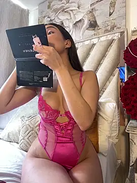 Amaliarand online show from 04.10.26