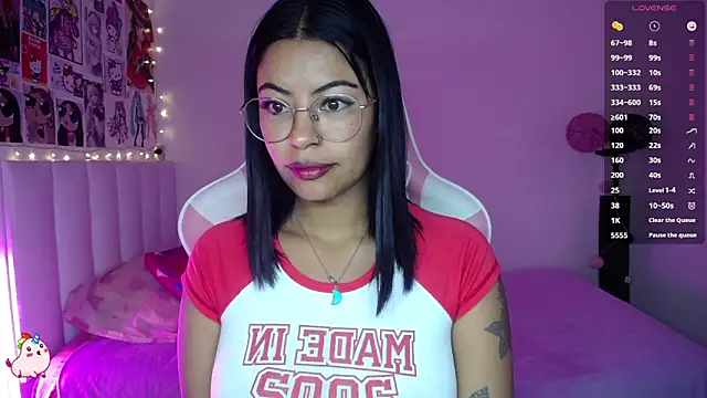 Snapshot of Danna_Soffia chatting on 05.06.26 Danna Soffia online show from 05.06.26