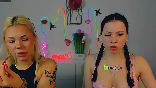 Snapshot of alexa_bonni chatting on 02.15.26 alexa bonni online show from 02.15.26