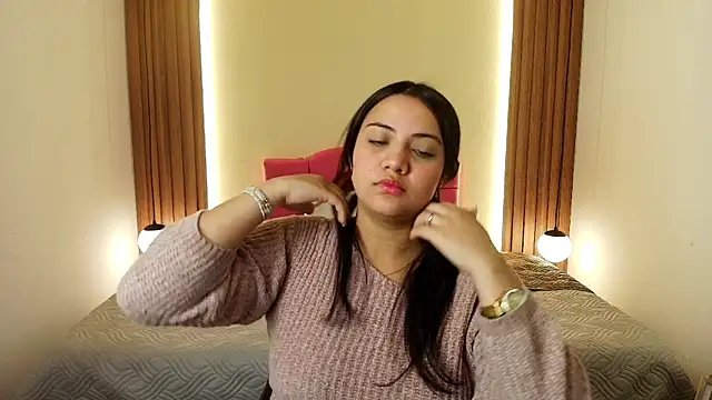 IvonneRoss  online show from 04.20.26