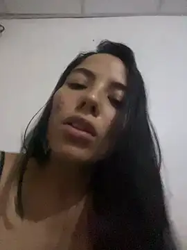 Alannahot- online show from 05.06.26
