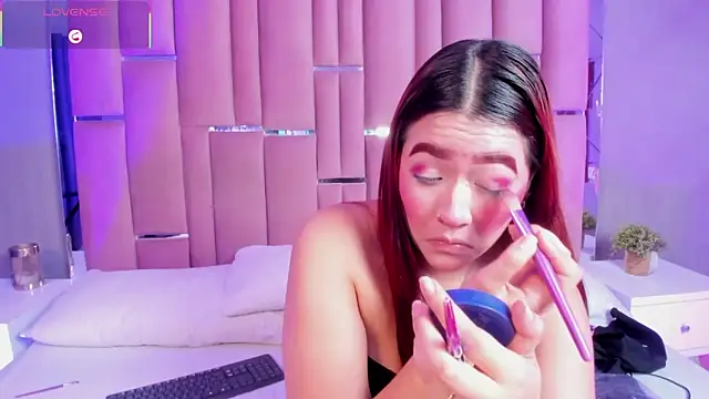 Snapshot of Saoryy__ chatting on 02.17.26 Saoryy online show from 02.17.26