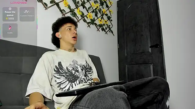 Maxxx bigcockx online show from 03.20.26