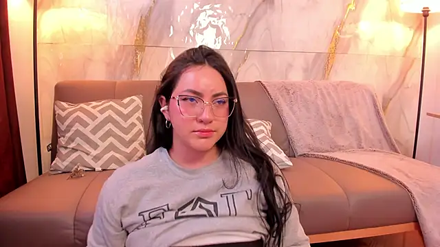 Snapshot of JeniferPowell_nm chatting on 02.03.26 JeniferPowell nm online show from 02.03.26