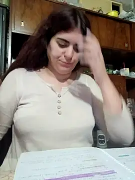 CherryRabitt online show from 04.21.26