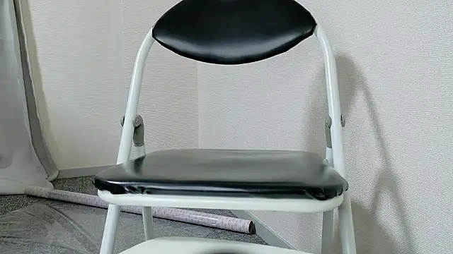 kyuleather online show from 04.11.26