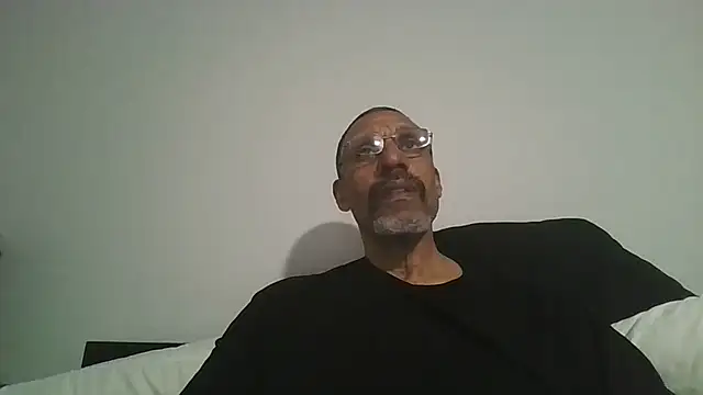 swimmer2496 online show from 03.30.26