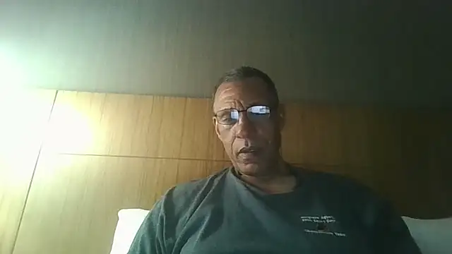 swimmer2496 online show from 04.02.26