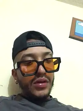 Camiloandres2405 online show from 01.18.26