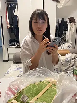 xiaotiantian-10 online show from 05.25.26