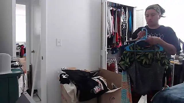 AzuraRicanFF online show from 03.06.26