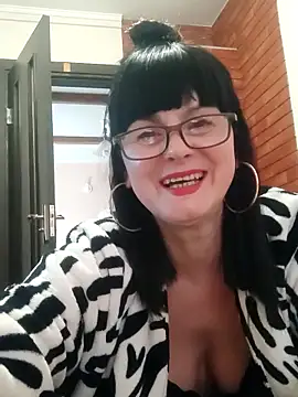 AliceSwan57 online show from 04.18.26