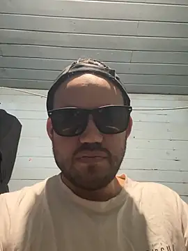 Axelnoir11 online show from 01.18.26