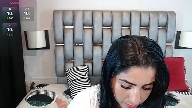 Miia Rosee  online show from 03.21.26