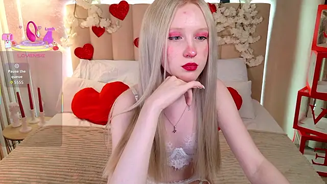 Sia Hart online show from 02.15.26