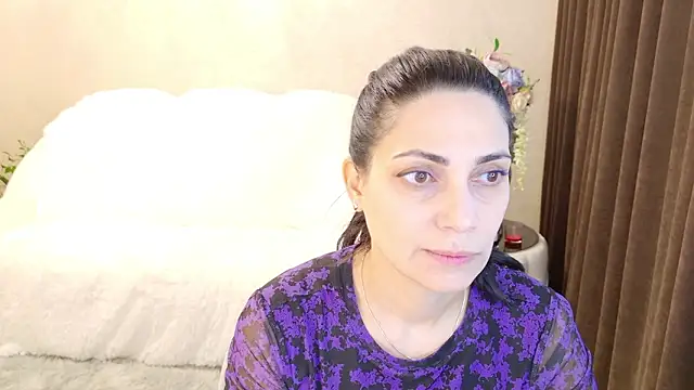 Snapshot of LovelyBeatrice chatting on 02.16.26 LovelyBeatrice online show from 02.16.26