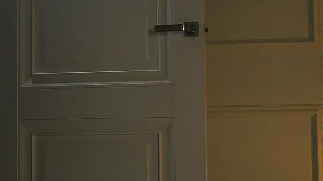 Ilona Hariss online show from 04.18.26