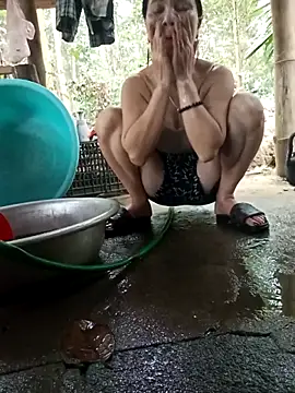 Nuna 689 online show from 04.16.26