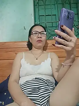 Snapshot of Nuna_689 chatting on 06.19.26 Nuna 689 online show from 06.19.26