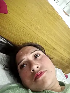 Cute-karisma1234 online show from 02.14.26