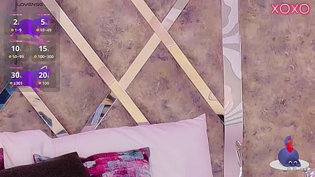 JaneeDaviss online show from 02.04.26