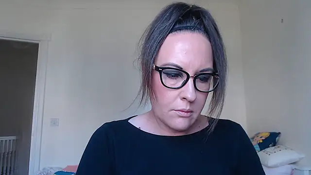 Snapshot of PsychicDominatrix chatting on 07.10.26 PsychicDominatrix online show from 07.10.26