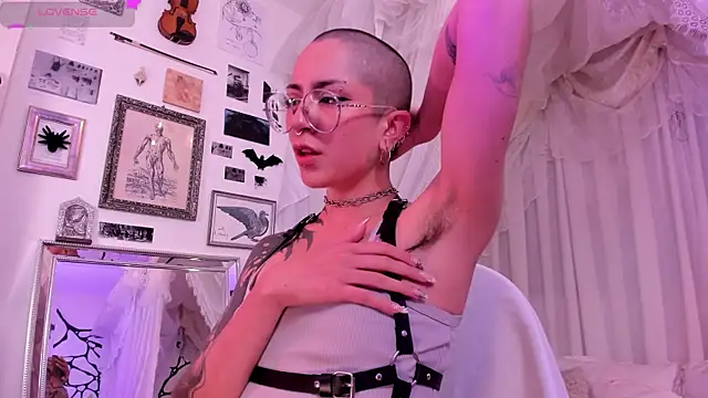 OhMyBush online show from 06.10.26