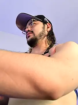 Snapshot of Derek_Vow chatting on 02.23.26 Derek Vow online show from 02.23.26