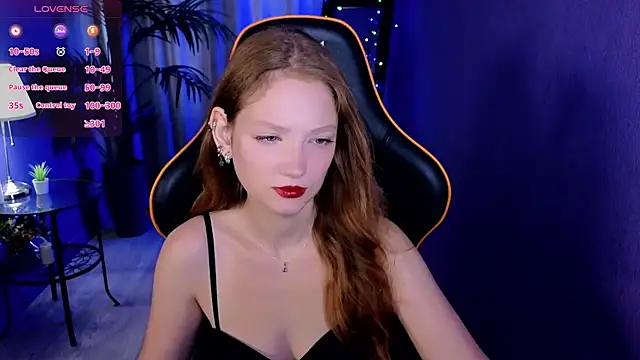 Snapshot of Your_lilith_ chatting on 07.31.26 Your lilith online show from 07.31.26