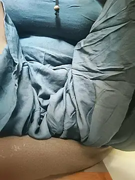 Snapshot of Hot-Anita_ chatting on 02.18.26 Hot-Anita online show from 02.18.26