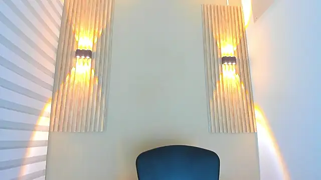 lian cameron online show from 02.02.26