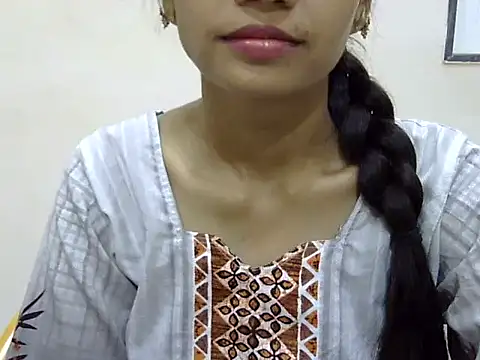 Kulsum S online show from 05.04.26