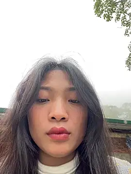 Snapshot of Lyn-be99 chatting on 02.14.26 Lyn-be99 online show from 02.14.26