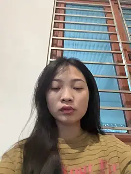 Snapshot of Lyn-be99 chatting on 02.23.26 Lyn-be99 online show from 02.23.26