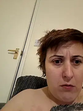 Snapshot of Tiara_XOX chatting on 02.24.26 Tiara XOX online show from 02.24.26