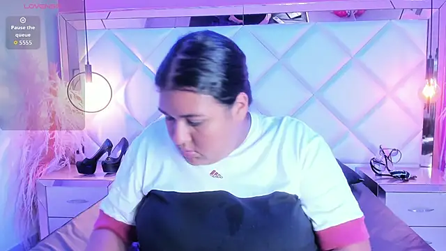 Dojaaiisha online show from 04.08.26