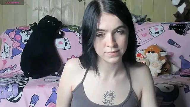 reze daisies online show from 03.28.26