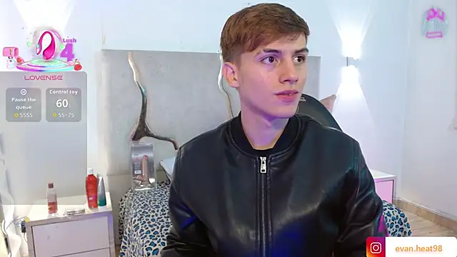 EVAN TAY online show from 04.01.26