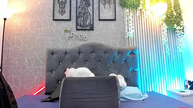 Snapshot of lana_gill1 chatting on 06.05.26 lana gill1 online show from 06.05.26